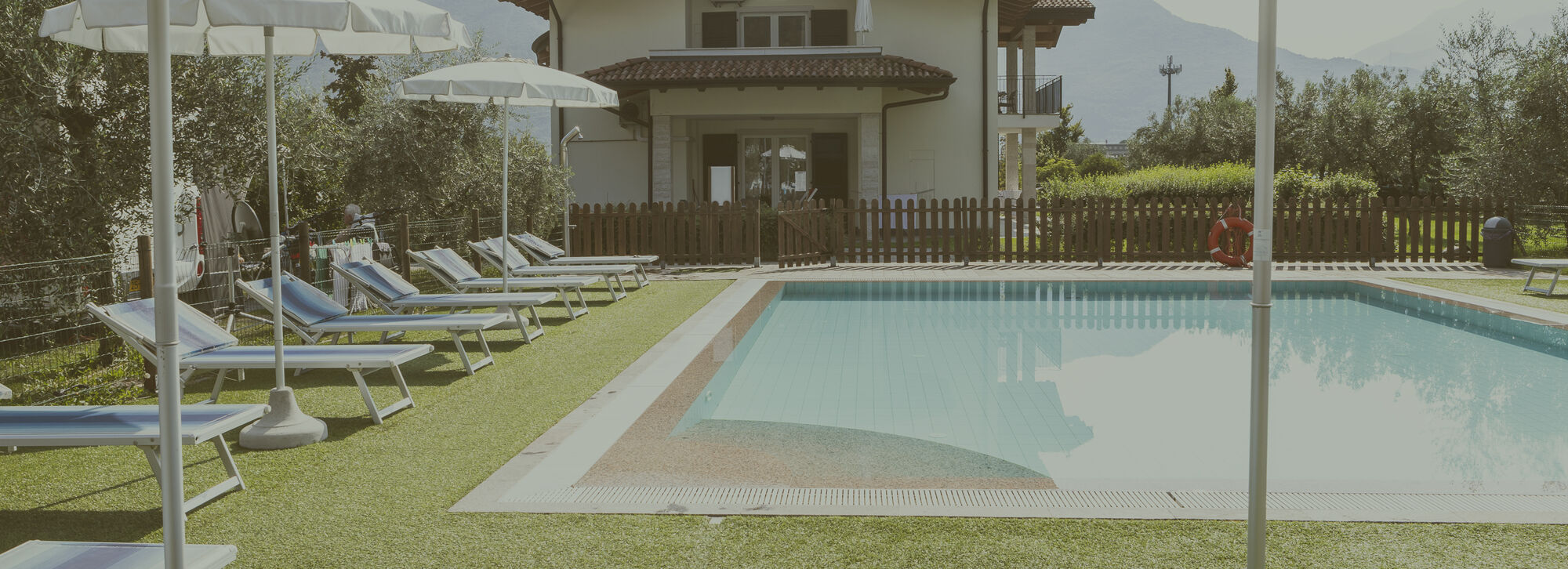 Service | Arco Bed & Camping